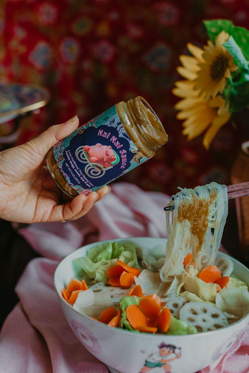 The OG Nai Nai Sauce with Fresh Texas Serranos